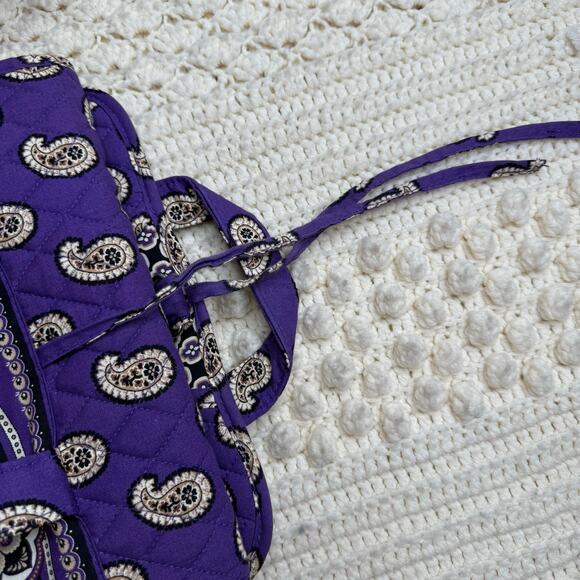 VERA BRADLEY Women's Hanging Makeup Toiletry Bag Purple Paisley Floral Travel - Picture 2 of 12
